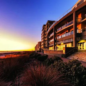 Aparthotel Oaks Glenelg Plaza Pier