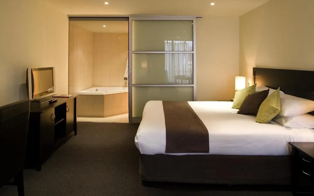 ****  Adelaide Rockford Hotel Australia